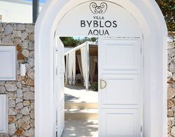 Byblos Aqua, The Amazing Sea Front Villa Dış Mekan