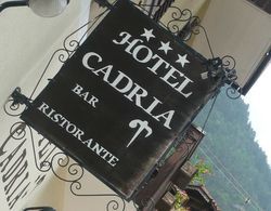 Hotel Cadria Dış Mekan