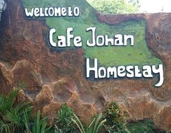 Café Johan Home Stay Senggigi Dış Mekan