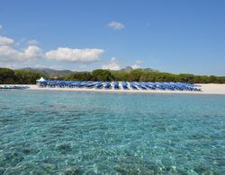 Cala Ginepro Hotel Resort Plaj