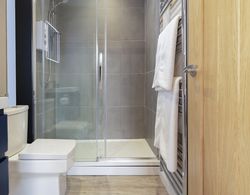 Calm - 1BR - 1BA - Apartment - Central Ambleside Banyo Tipleri