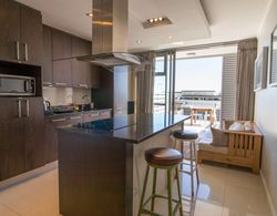 Camps Bay Luxury Studio Apartment - The Crystal İç Mekan