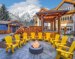 Canalta Lodge Banff Havuz
