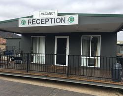 Canberra Carotel Motel Dış Mekan