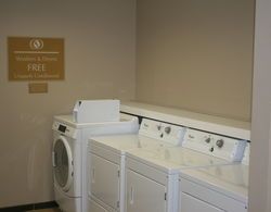 Candlewood Suites College Station at University Genel