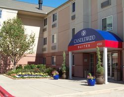 Candlewood Suites Houston by the Galleria Genel