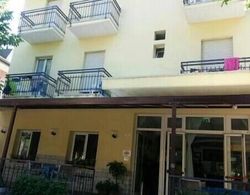 Hotel Cannes Rimini Dış Mekan