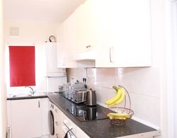 Canning Town Cozy one Bedroom Apartment Mutfak