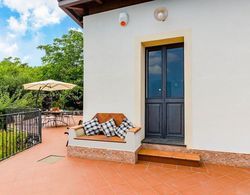 Captivating Villa in Mascali With Swimming Pool Oda Düzeni