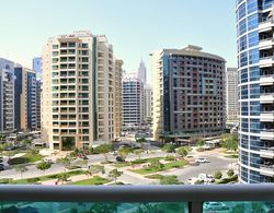 CARE Holiday Homes Apartments Barsha Heights Oda Manzaraları
