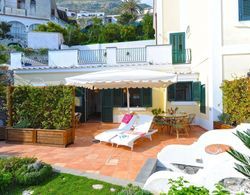 Casa Alessia - Big Terrace on the sea Ideal for Large Families Oda