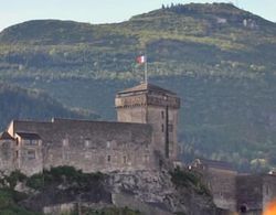 Castel de Mirambel Genel