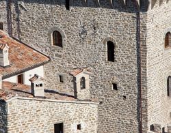 Castello Degli Arcieri Dış Mekan