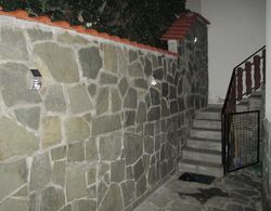 Castle Home Apartments Dış Mekan