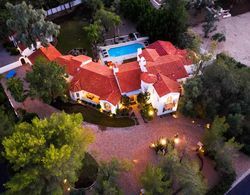 Catalina by Avantstay 6BR Private Grand Estate Gorgeous Backyard & Pool İç Mekan