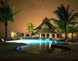 Hotel Cayman Suites Dış Mekan