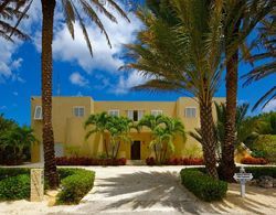 Villa Caymanas Dış Mekan