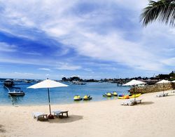 Cebu White Sands Resort & Spa Plaj