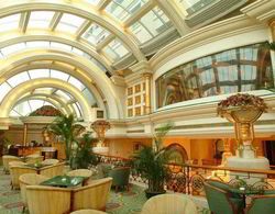 Celebrity International Grand Hotel Beijing Lobi