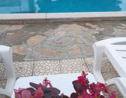 Central Flat With Shared Pool Near Beach in Bodrum Oda