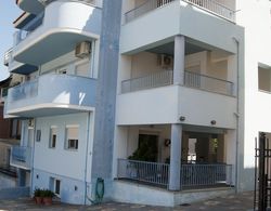 Chalkida Apartments Dış Mekan