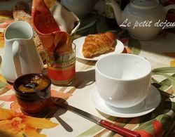 Chambres d'hotes de la Ville Patouard Kahvaltı