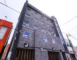 Changwon Jinhae Hotel The Syap Dış Mekan