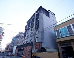 Changwon Masan Hotel BNB Dış Mekan