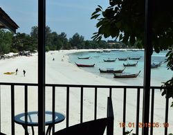 Chareena Hill Beach Resort Genel