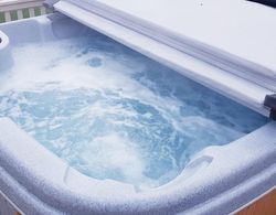 Charming 3-bed Retreat With Hot Tub-northumberland Öne Çıkan Resim