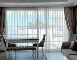 Charming 3-bed Semi Detached Villa in Alsancak İç Mekan