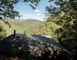 Charming 6-bed Cottage in Geres National Park Dış Mekan