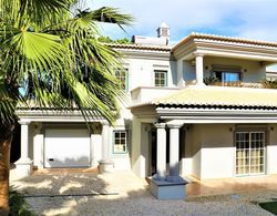 Charming Exceptional Villa in Algarve Öne Çıkan Resim