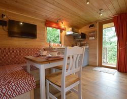 Charming Holiday Home in Malmedy With Sauna, Terrace, BBQ Oda Düzeni