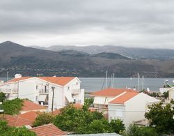 Charming Apartment in Kefalonia Island Oda Manzaraları