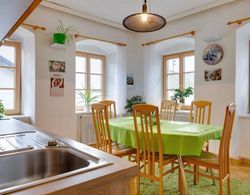 Charming Apartment in Ulrichsberg With Sauna Yerinde Yemek