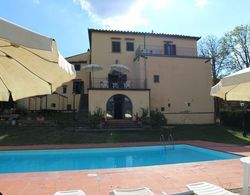Charming Villa in Vicchio Tuscany With Swimming Pool Dış Mekan