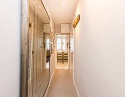 Charming, Recently Renovated 2-bed in Fulham İç Mekan