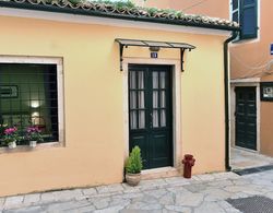 Charming Venetian Town House in the Old Town of Corfu Dış Mekan