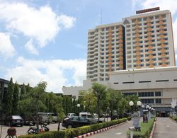 Charoenthani Khonkaen Hotel Dış Mekan