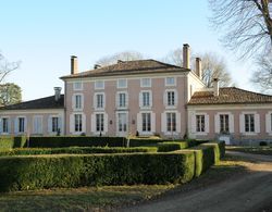 Château Lacaze Öne Çıkan Resim