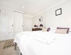 Chelsea Beautiful 1 bed Apartment in Mansion Block With River View Cheyne Walk Öne Çıkan Resim