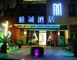 Chengdu Charm City Hotel Dış Mekan