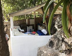 Chez Max, Cadras Haiti Dış Mekan