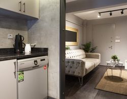 Chic and Central Flat in the Heart of Beyoglu Oda