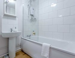 Chic and Cosy 1 Bed Flat in Nw-london Banyo Tipleri