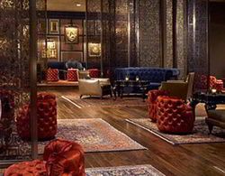 Hotel Chicago Downtown, Autograph Collection Bar