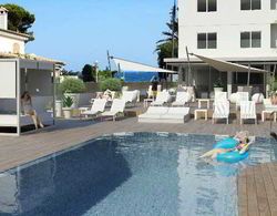 Chillout Hotel Triton Beach Havuz