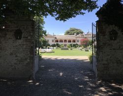 Villa Chiusano Dış Mekan