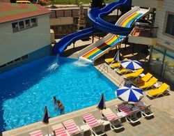 Çınar Family Suite Hotel Havuz
